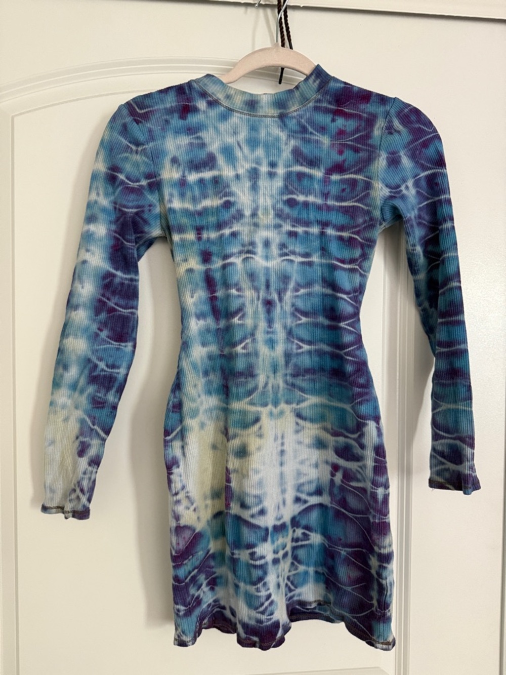 Tie-Dye Ribbed Long Sleeve Mini Dress - Blue & Purple open back